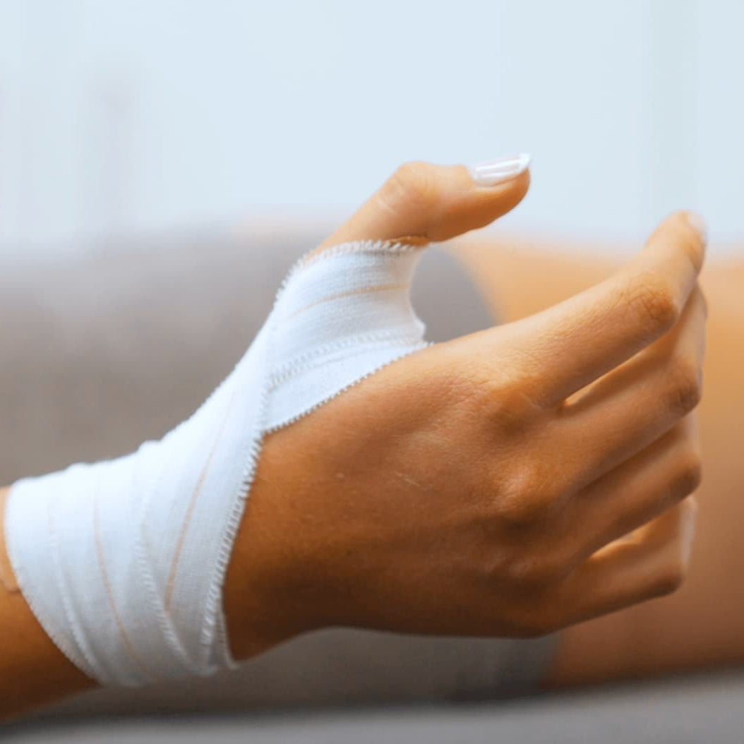 Thumb Taping Prevent Dislocation
